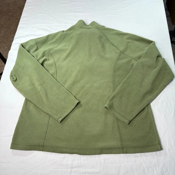 LL Bean womens green 1/4 zip fleece jacket, arm zip pocket. Size XL-reg outdoors - Image 4