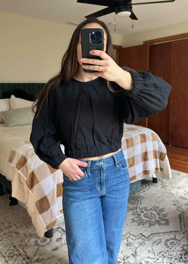 Black Cropped Long Sleeve Blouse Size M - Image 2