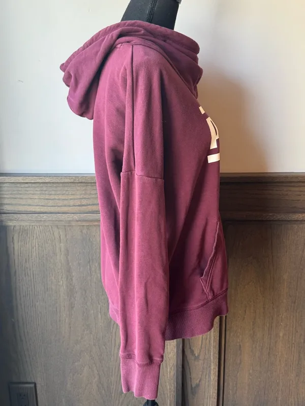 Puma Maroon Pullover Hoodie with White Logo Large - Image 6