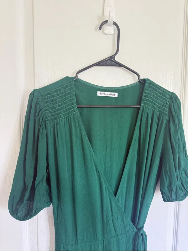 Reformation Augustina Plunge Neck Dress in Emerald Green - Image 4