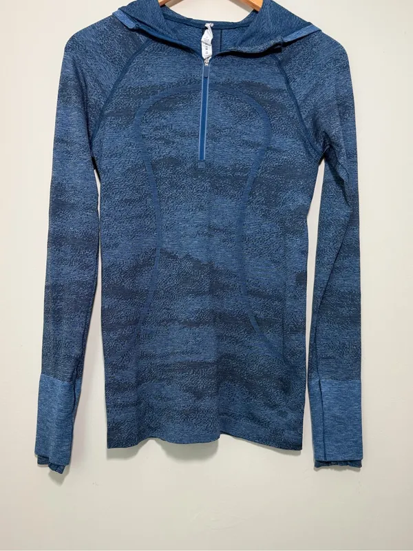 Lululemon Swiftly Speed Hooded 1/2 Zip - Image 4