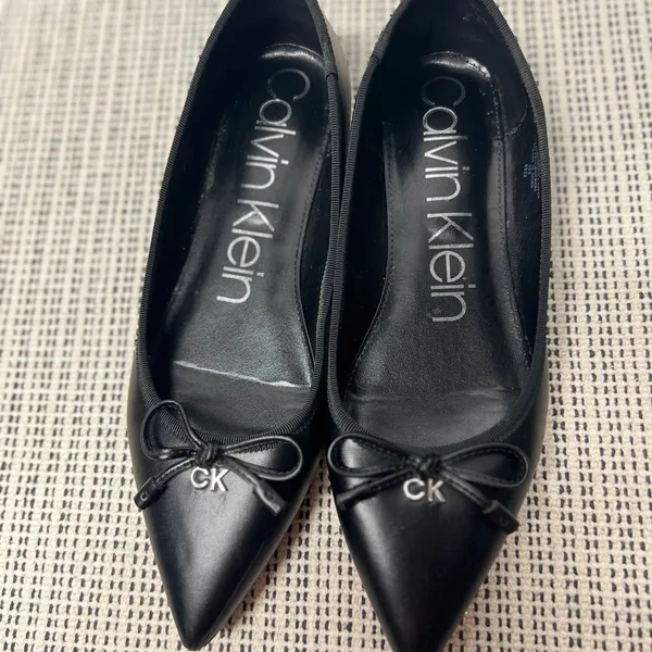 Calvin Klein black pointy ballet flats sz 8M - Image 6