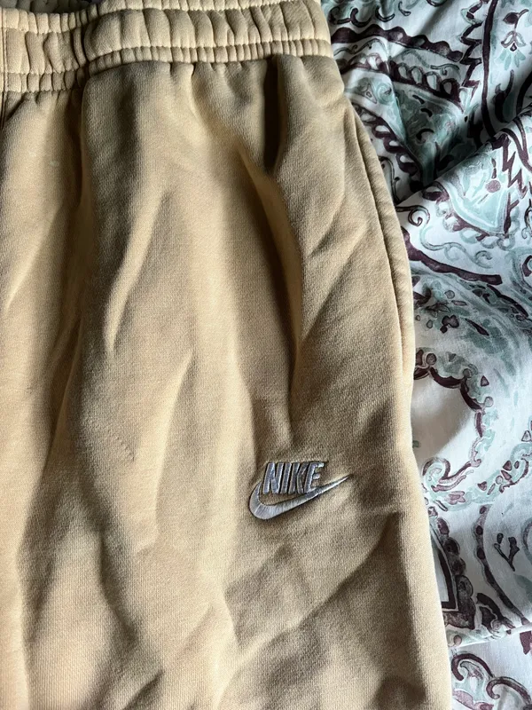Nike Sweatpants - Image 2