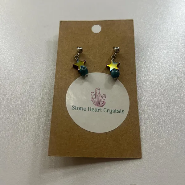 Blue and green star iridescent earrings #mermaidcore Never used - Image 2