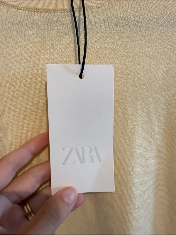 Zara Soft Lemon Crewneck Sweater with Cuff Buttons - Image 3