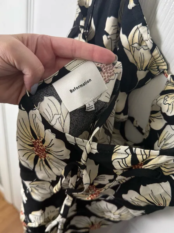 Reformation Zia Dress in Oriole L - Image 7