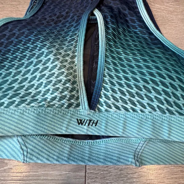 Peloton x WITH Wear It To Heart Ombre Mesh High Neck Sports Bra Blue Teal Medium - Image 3