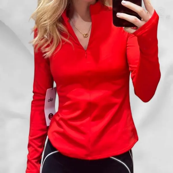 Alo yoga airlift winter warm 1/4 zip long sleeve in bright red - Image 4