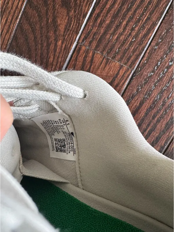 Nike Sneakers - Image 5