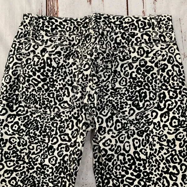 Ann‎ Taylor Modern Fit Leopard Print Light Jeans - Image 4