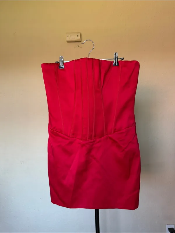 House of CB Laila Red Satin Strapless Hourglass Cocktail Mini dress Size M NWOT - Image 10
