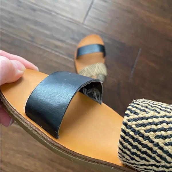 DV by Dolce Vita Daedra woven patterned straps and a leather band size 8.5 - Image 8