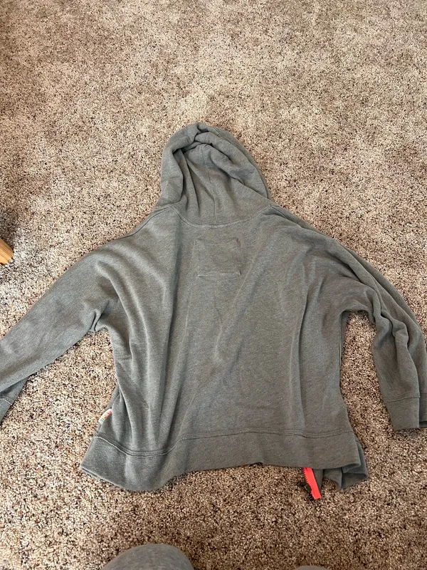 Hollister Zip-Up Hoodie - Image 5