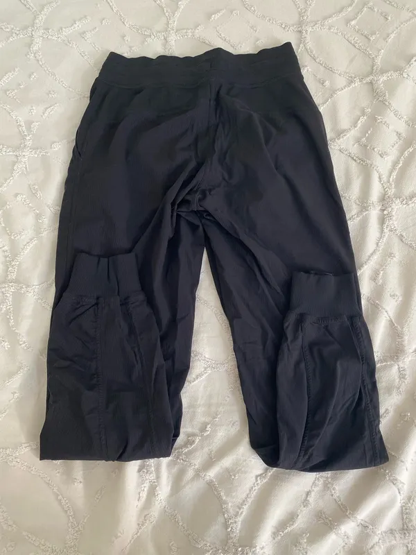 Lululemon joggers - Image 7
