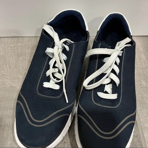 Vionic Fresh Riley Lace Up Navy Blue Sneakers - Image 7