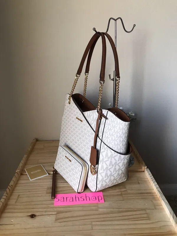 Michael Kors Set - Image 4