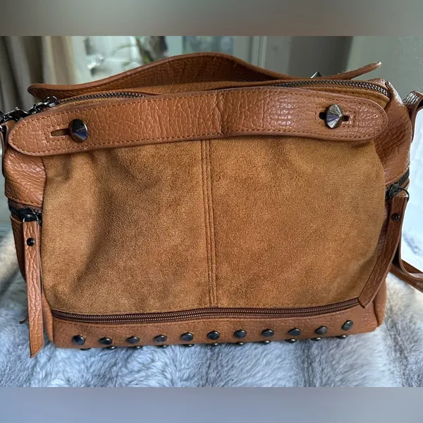 Ella & Elly brown rivet studded crossbody bag - Image 3