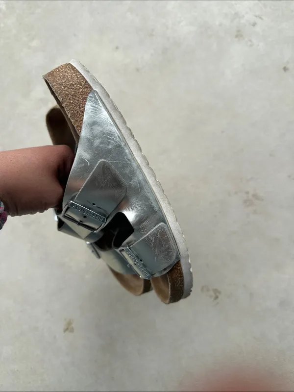 Birkenstock Arizona Silver Leather‎ Sandals size 6 - Image 6