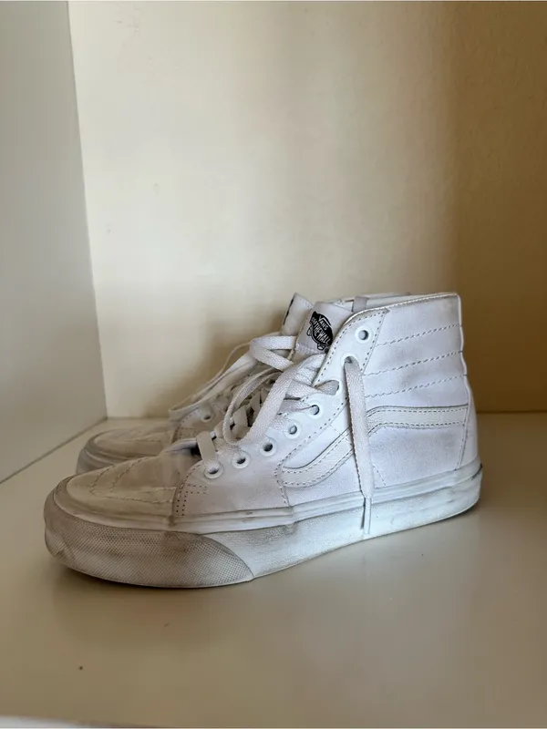 Vans Women's Sk8-Hi High-Top Sneakers in White - Image 6