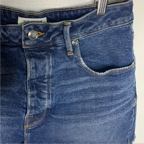 Good American Size 10 High-Rise The Bombshell Denim Jean Shorts - Image 6