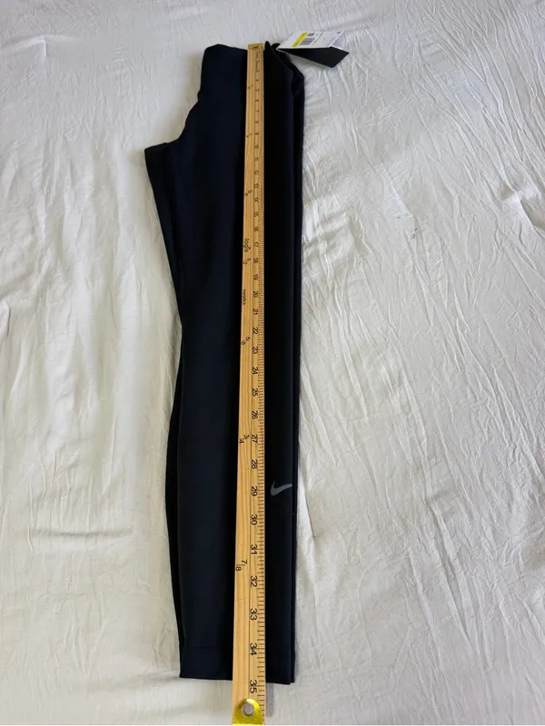 Nike Women's One Therma-FIT High-Waisted Full-Length Leggings - Image 7