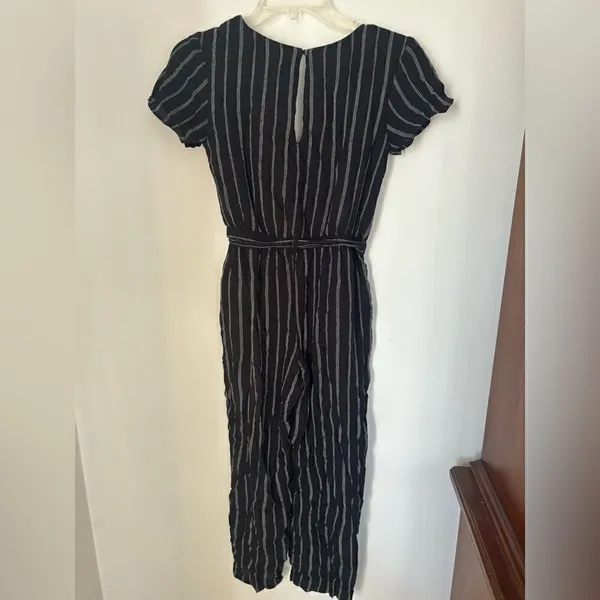 Abercrombie & Fitch Pinstripe Jumpsuit Belted V-Neck Short Sleeve XS Black - Image 8