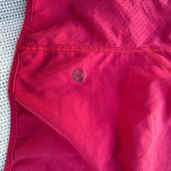 Lululemon Athletica Womens size 12 pink Athletic Shorts - Image 3