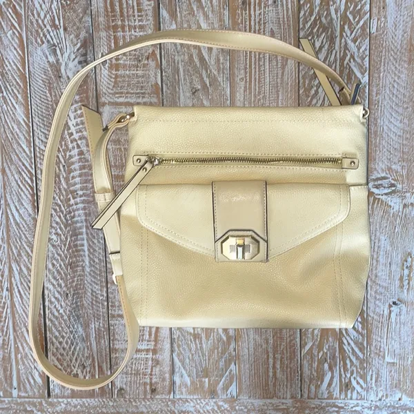 Rosetti 👜3 Gorgeous Bags👜 - Image 3