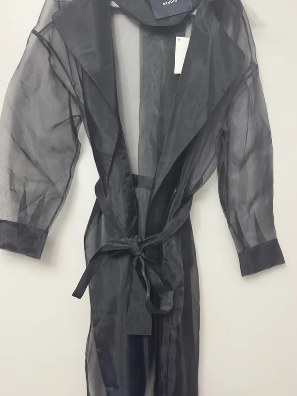 Technical organza trench coat with belt - Image 3