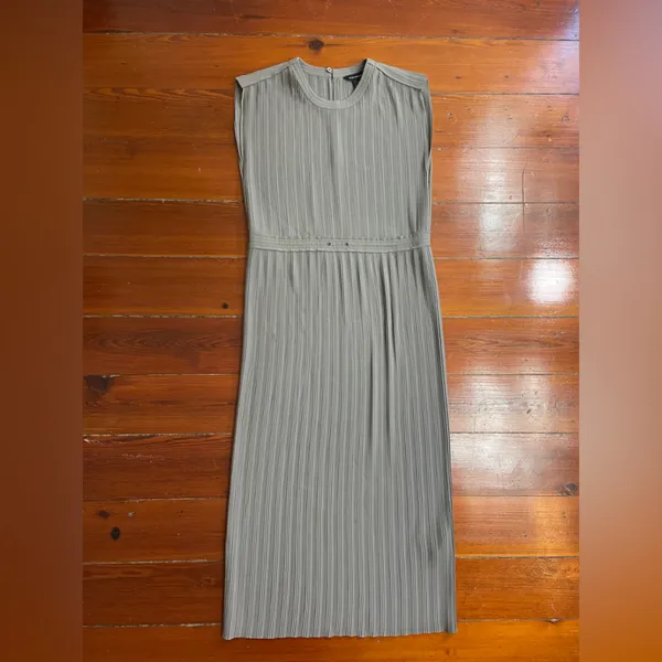 Club Monaco Fossil Green Micro Pleated Column Midi Dress Banded Waist Sz 00 💚🎀 - Image 11