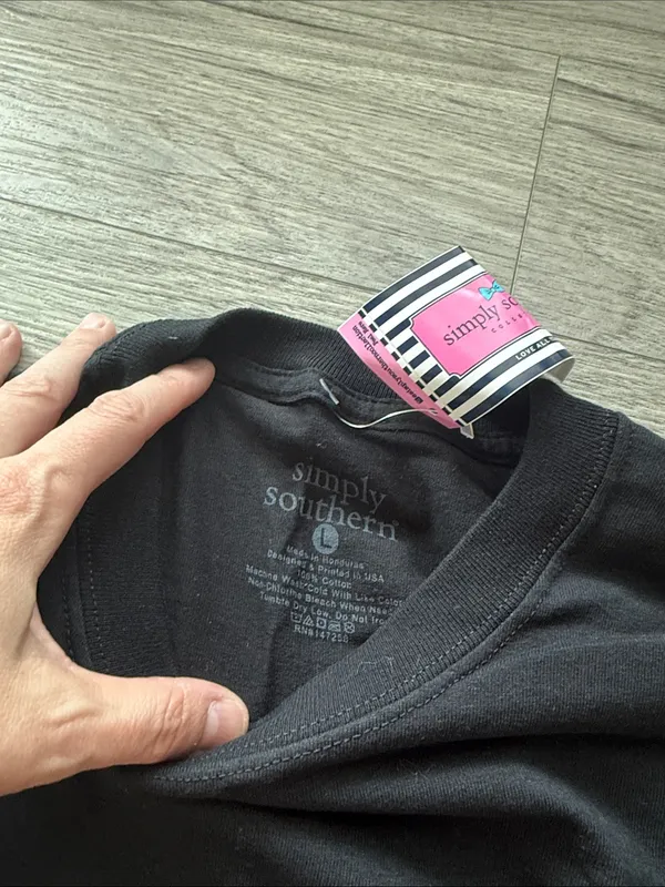 Simply Southern Black Long Sleeve Tee with Pink Logo - Size L - Image 3