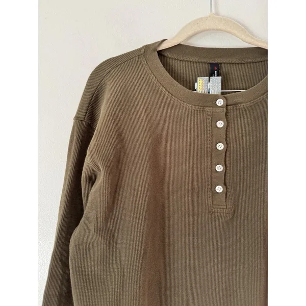 NWOT American Giant Olive Green Waffle Knit Henley Long Sleeve Shirt Womens MED - Image 4