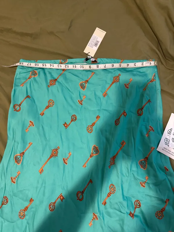 Revolve NWT Never Fully Dressed Dorris Key Print Maxi Skirt - Image 9