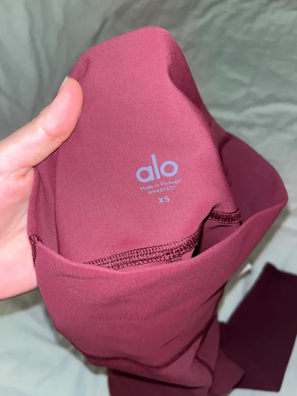 Alo High-waist Ripped Warrior Legging - Image 3