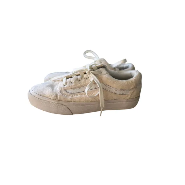 Vans Old Skool Sherpa Faux Fur Sneakers Ivory Cream Women's 7.5 - Image 4