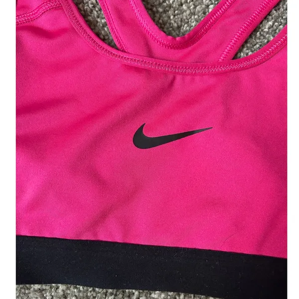 Nike Pink Sports Bra - Small - Image 3