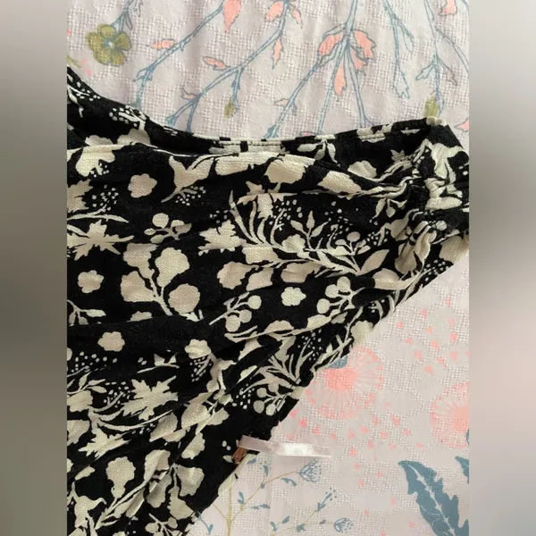 Free People Floral One Shoulder Top - Image 3