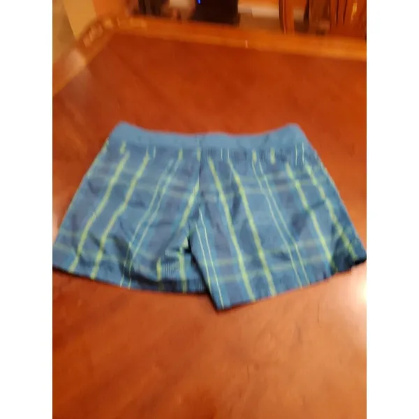 The North Face Shorts Women Size 6 Swim Board Shorts Blue/Green Plaid - Image 12