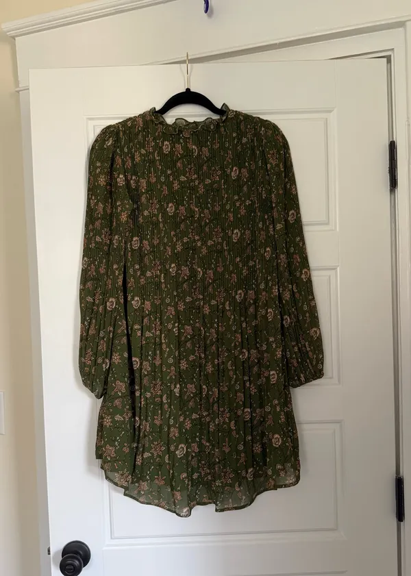 Skies are Blue green floral minidress - Image 3