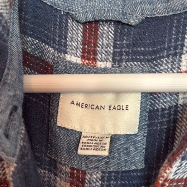 American Eagle cozy cabin cropped blue plaid flannel xsmall - Image 5
