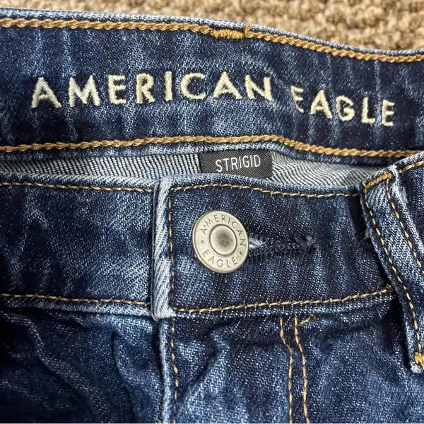 American Eagle Strigid Mom Shorts Denim cutoff size 2 - Image 4
