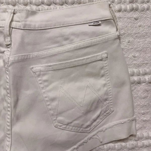 Mother The Rascal Slit Flip Short Glass Slipper White Denim Frayed Hem Size 28 - Image 3