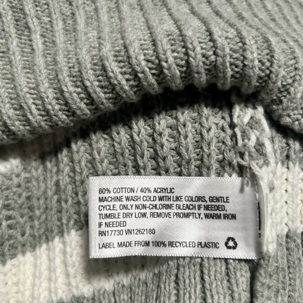 NWT A New Day Large Gray & Cream V-Neck Sweater | Soft Cotton Blend Classic Fit - Image 4