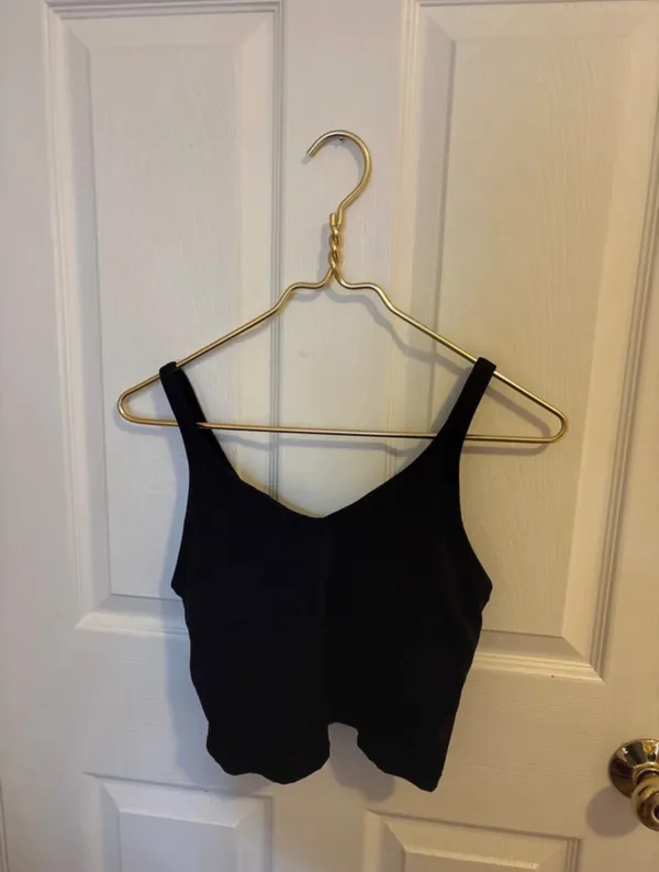 Black athletic cropped tank top - Image 3