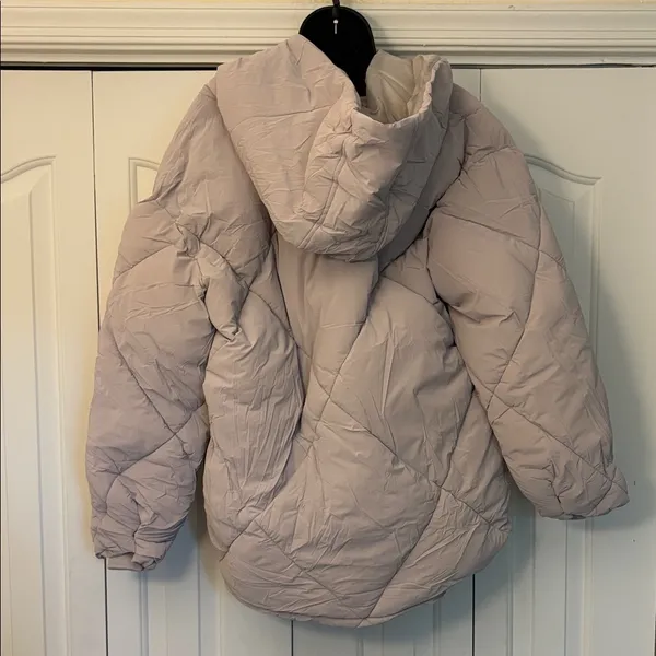 C&C California Hooded Puffer Jacket - Soft Lavender Women Size Medium - Image 3