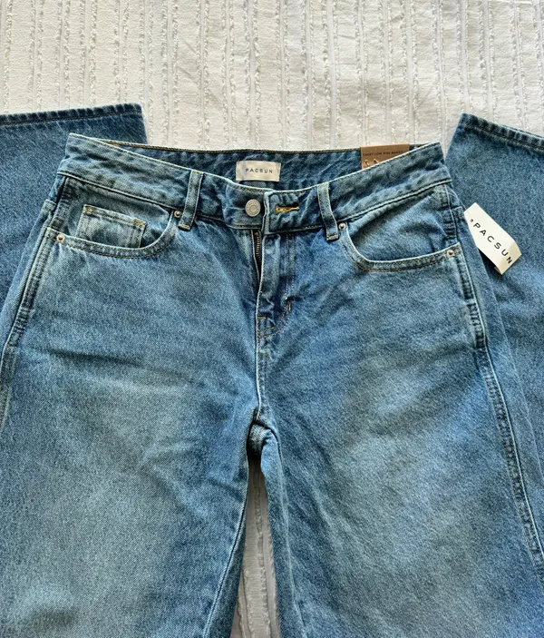 PacSun Casey Astrid Low Rise Baggy Jeans - Image 4