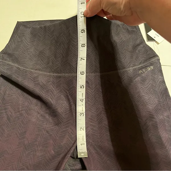 AR-33 Alpha High Waist Gray Purple Ombré Womens‎ SZ Medium Athletic Leggings NEW - Image 10