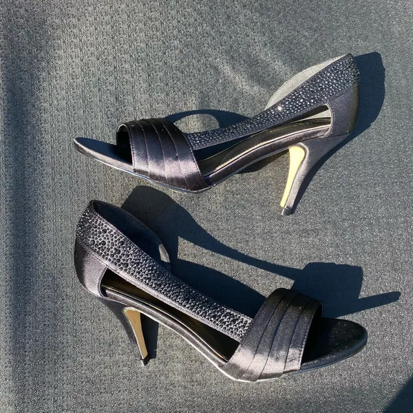 ✨🖤 Lady Couture Size 39 / 8.5 Black Satin D’Orsay “Sharp” Rhinestone Crystal Heels 🖤✨ - Image 5