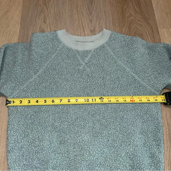 Everlane Renew Fleece Green Sweatshirt - Size Small - Image 4