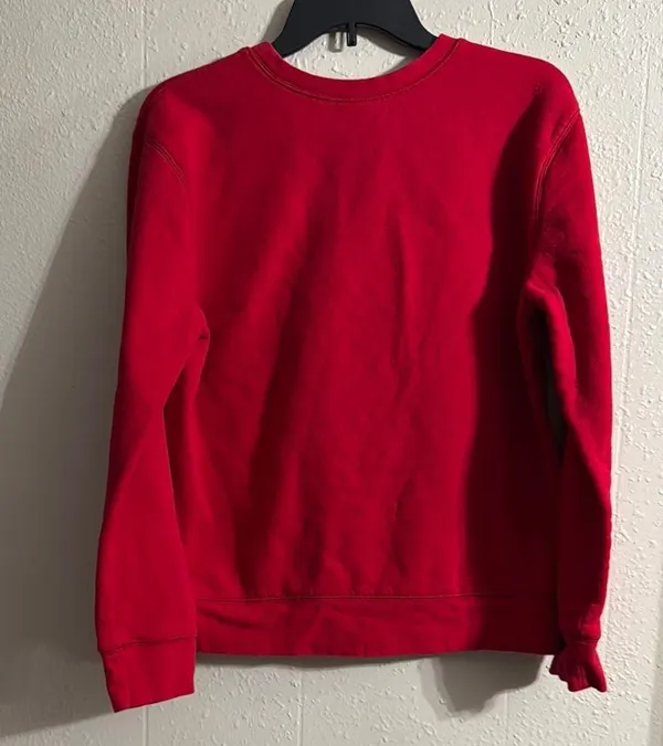 Everlast Crew Neck Sweater in Classic Red with Soft Knit Fabric - Image 3